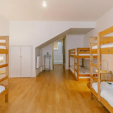 Urban Refuge 4bd By Vacationy Apartmán