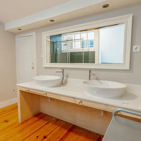 Urban Refuge 4bd By Vacationy Apartament