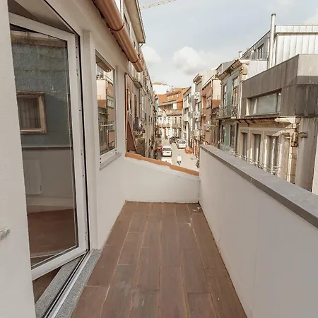 Urban Refuge 4bd By Vacationy * Oporto